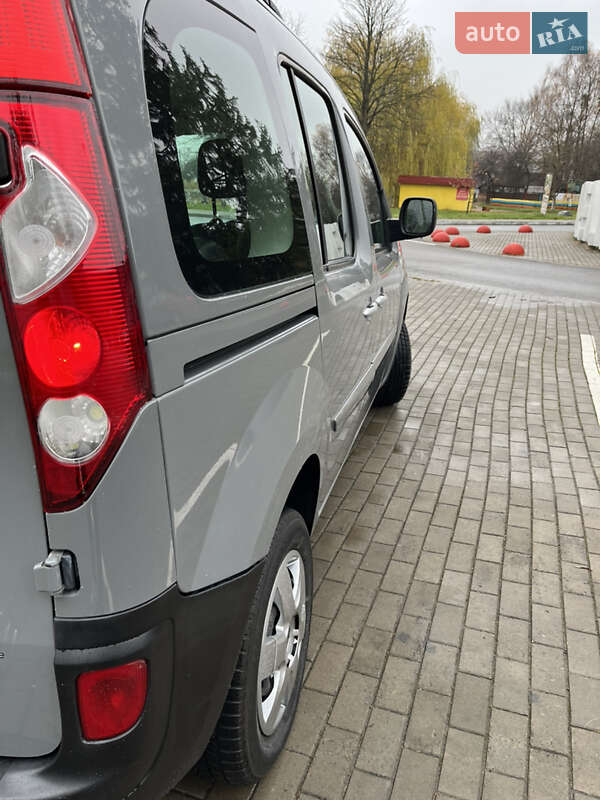 Минивэн Renault Kangoo 2012 в Луцке