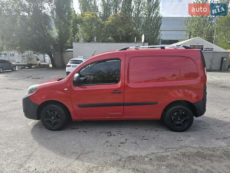Грузовой фургон Renault Kangoo 2013 в Днепре