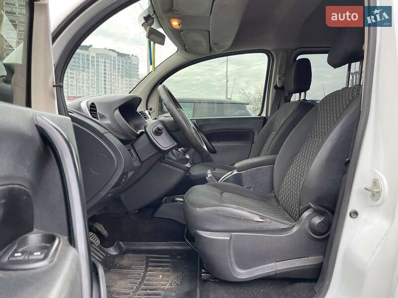 Мінівен Renault Kangoo 2012 в Києві