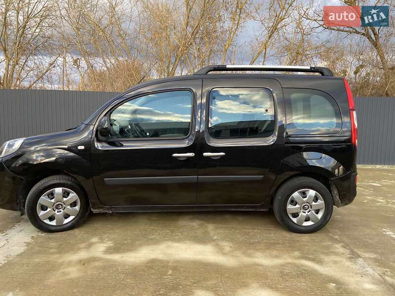 Вантажний фургон Renault Kangoo 2015 в Києві