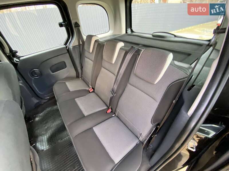 Вантажний фургон Renault Kangoo 2015 в Києві