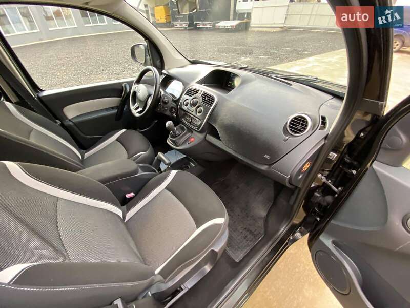 Вантажний фургон Renault Kangoo 2015 в Києві