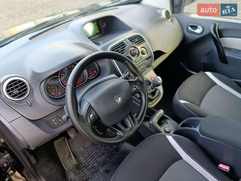 Вантажний фургон Renault Kangoo 2015 в Ковелі