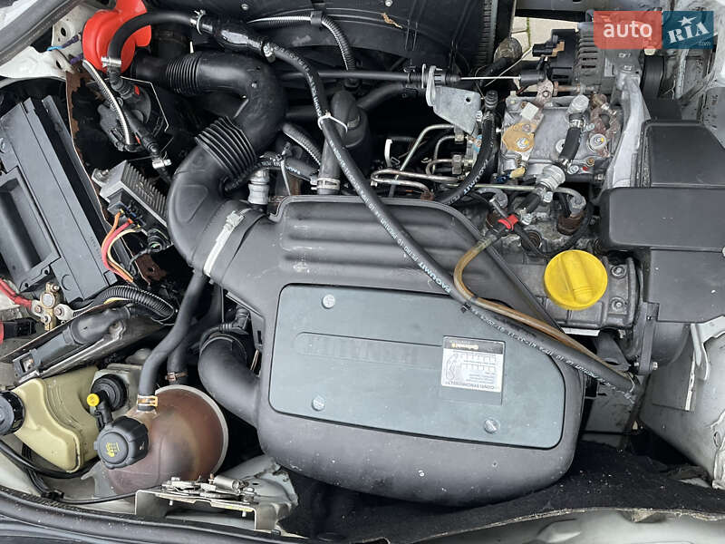 Минивэн Renault Kangoo 1999 в Калиновке