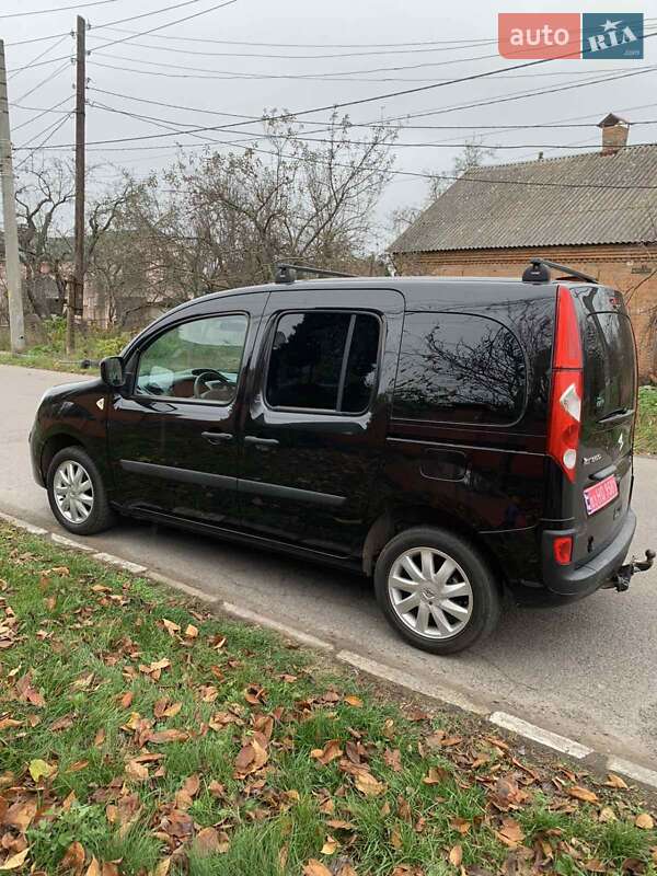 Минивэн Renault Kangoo 2010 в Виннице