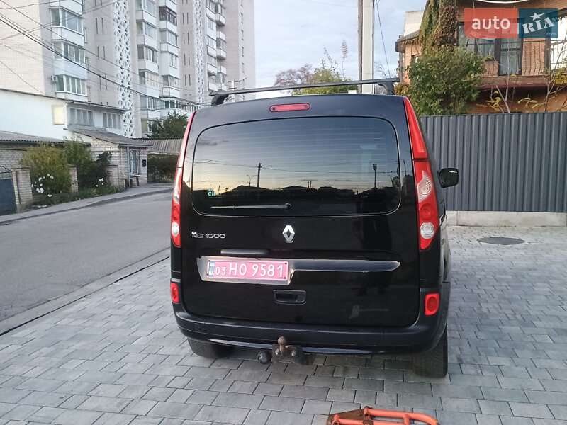 Минивэн Renault Kangoo 2010 в Виннице