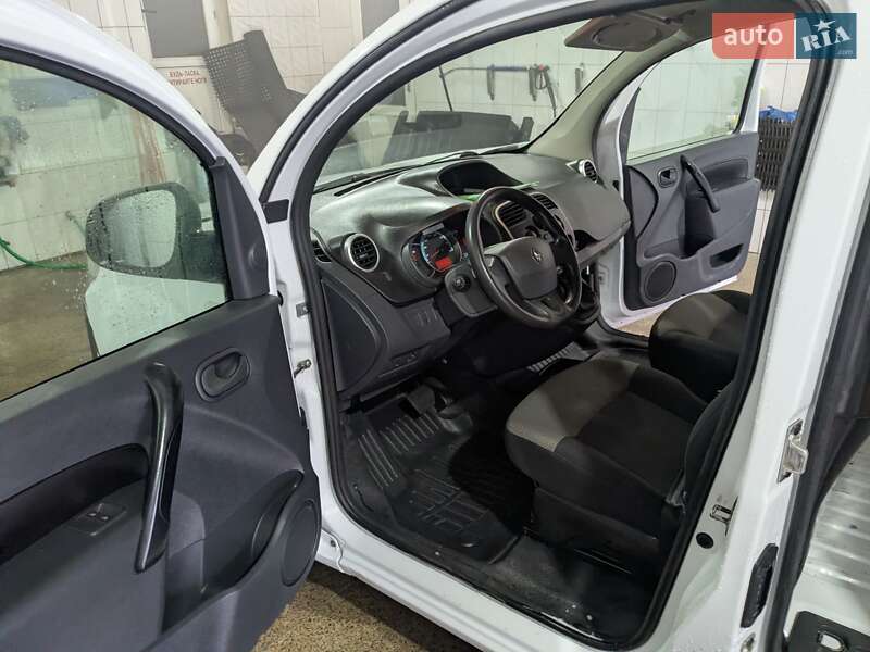 Грузовой фургон Renault Kangoo 2018 в Костополе фото 4 Грузовой фургон Renault Kangoo 2018 в Костополе