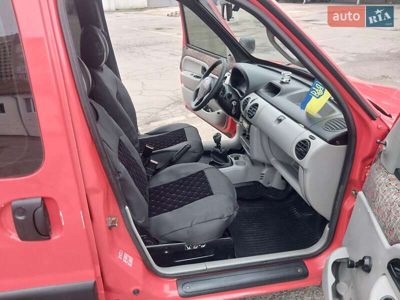 Мінівен Renault Kangoo 2004 в Миколаєві
