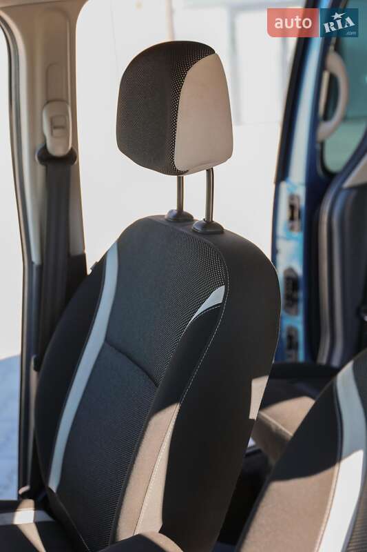 Мінівен Renault Kangoo 2014 в Тернополі фото 24 Мінівен Renault Kangoo 2014 в Тернополі