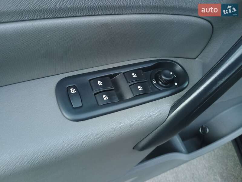 Минивэн Renault Kangoo 2010 в Виннице