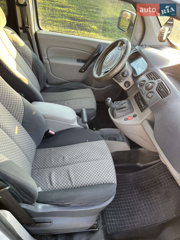 Мінівен Renault Kangoo 2010 в Обухові