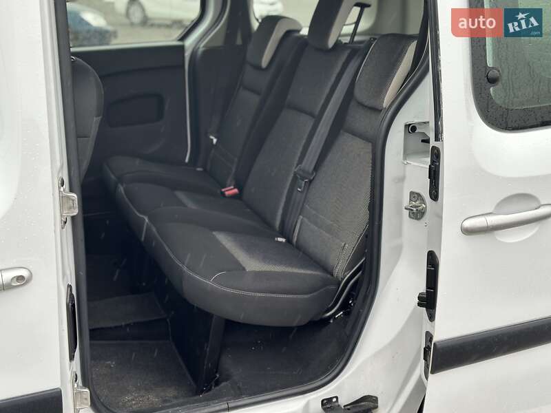 Минивэн Renault Kangoo 2014 в Луцке