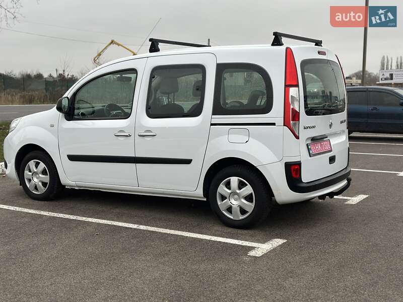 Минивэн Renault Kangoo 2014 в Луцке