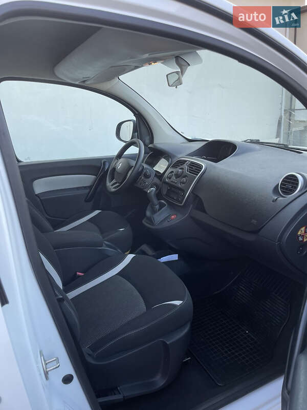 Минивэн Renault Kangoo 2014 в Арцизе