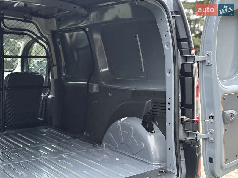 Вантажний фургон Renault Kangoo 2021 в Дубні фото 52 Вантажний фургон Renault Kangoo 2021 в Дубні