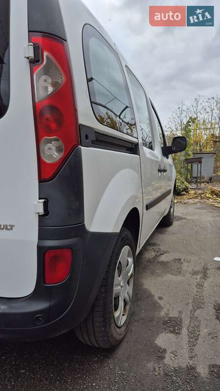 Мінівен Renault Kangoo 2010 в Чернігові