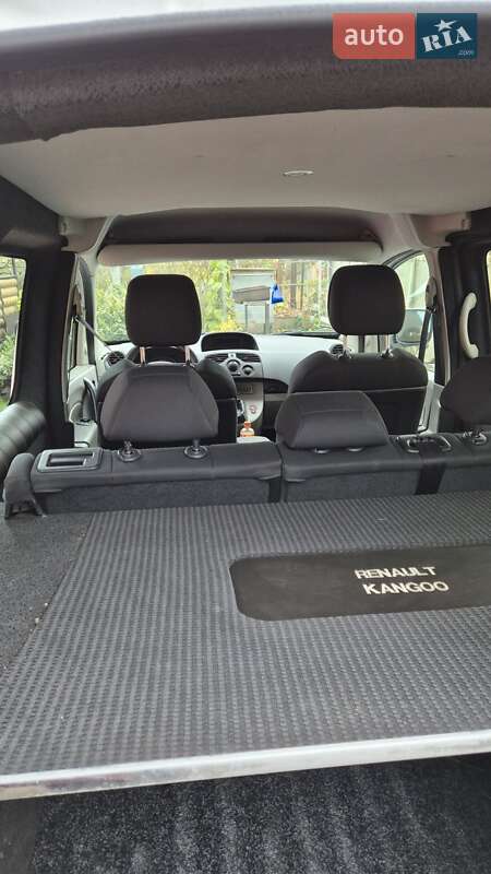 Мінівен Renault Kangoo 2010 в Чернігові