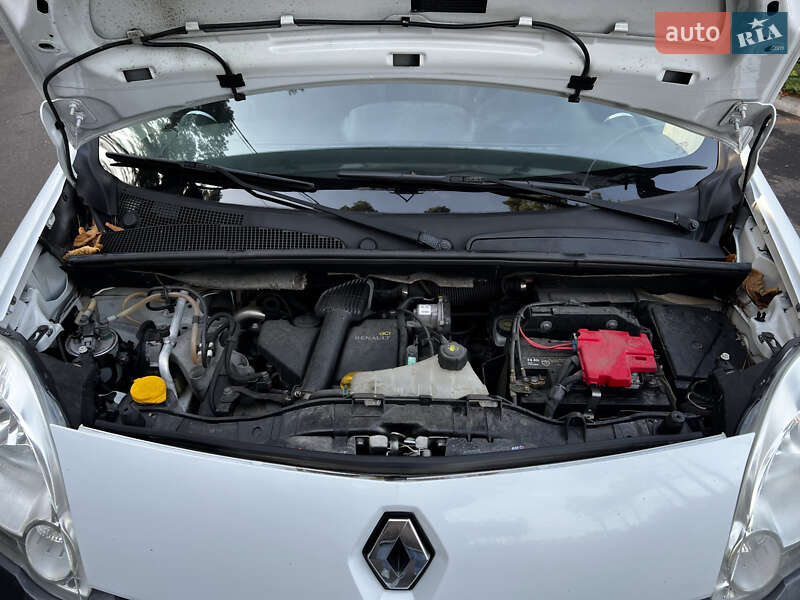 Мінівен Renault Kangoo 2012 в Києві