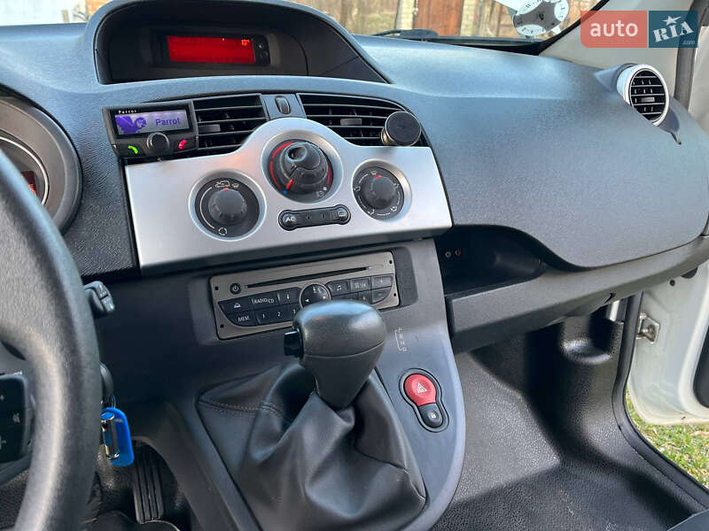 Грузовой фургон Renault Kangoo 2012 в Радивилове