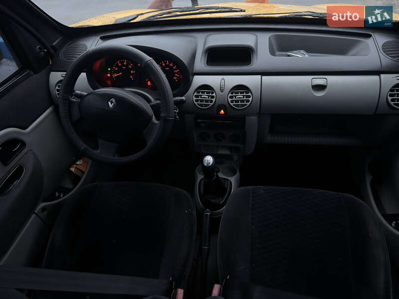 Минивэн Renault Kangoo 2006 в Барышевке
