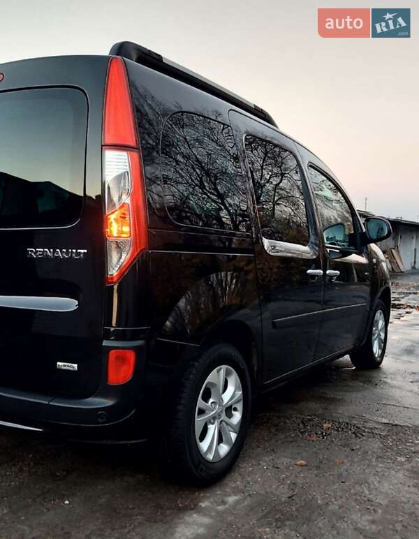 Мінівен Renault Kangoo 2017 в Дніпрі