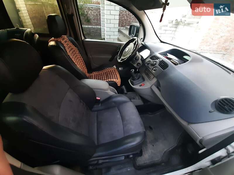 Минивэн Renault Kangoo 2010 в Житомире