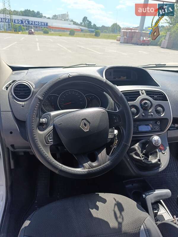 Мінівен Renault Kangoo 2014 в Ужгороді