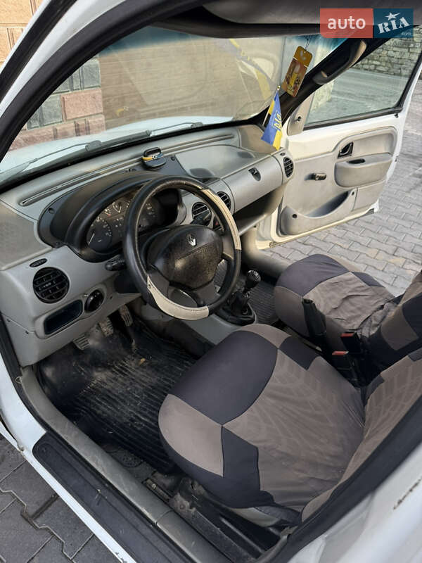 Мінівен Renault Kangoo 2003 в Кам'янець-Подільському фото 7 Мінівен Renault Kangoo 2003 в Кам'янець-Подільському