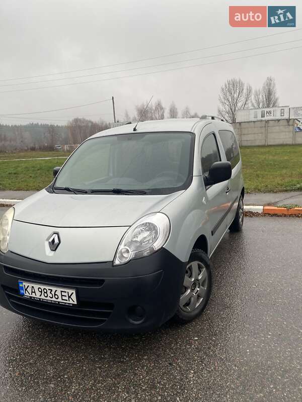 Мінівен Renault Kangoo 2009 в Києві