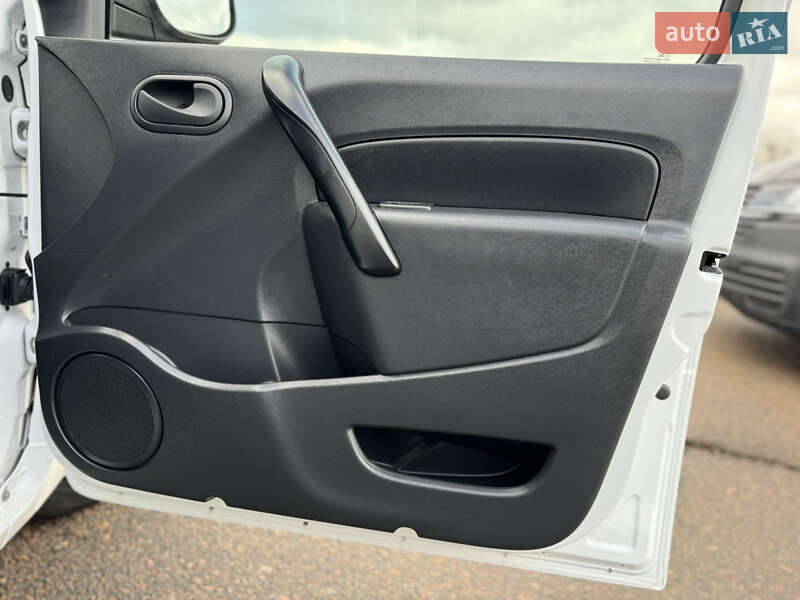 Вантажний фургон Renault Kangoo 2022 в Києві фото 74 Вантажний фургон Renault Kangoo 2022 в Києві