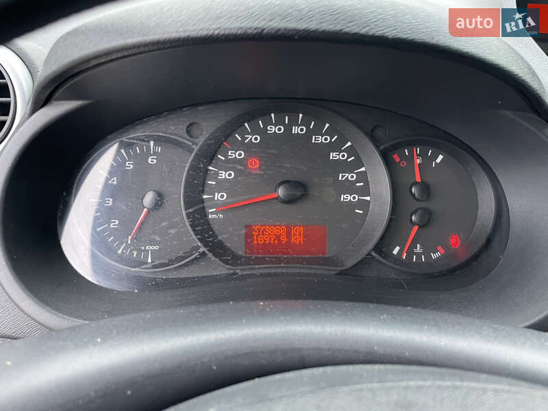 Грузопассажирский фургон Renault Kangoo 2013 в Полтаве