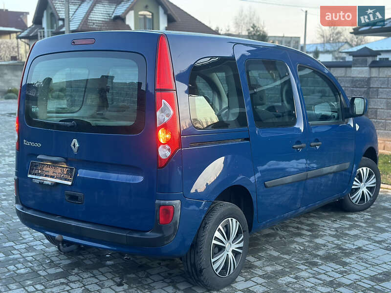 Мінівен Renault Kangoo 2010 в Рівному