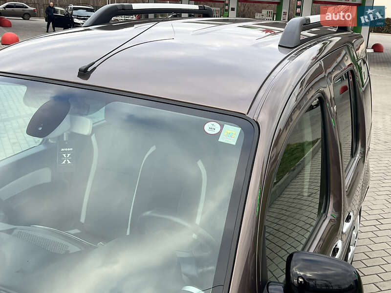 Минивэн Renault Kangoo 2016 в Житомире фото 17 Минивэн Renault Kangoo 2016 в Житомире