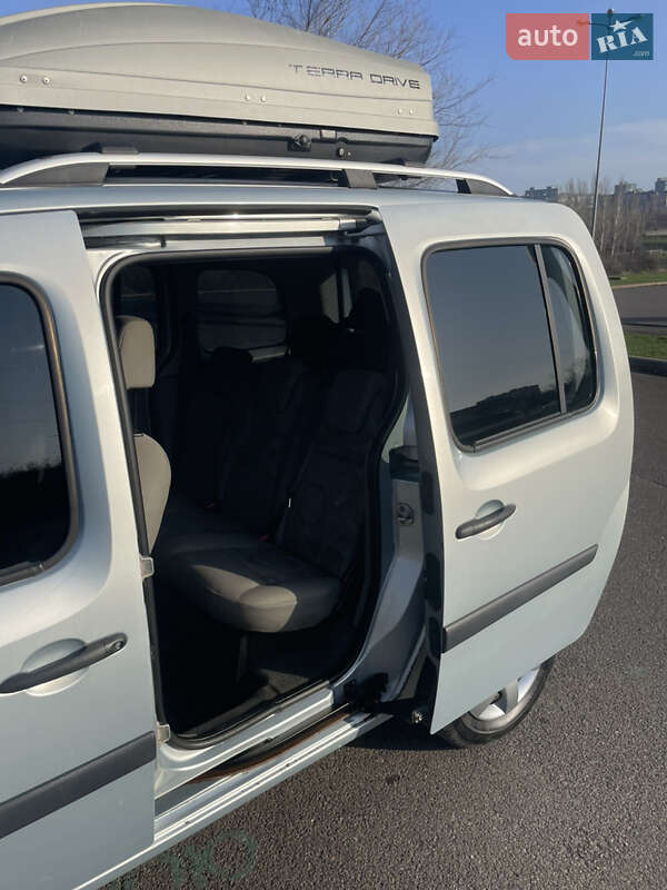 Минивэн Renault Kangoo 2010 в Кривом Роге фото 24 Минивэн Renault Kangoo 2010 в Кривом Роге