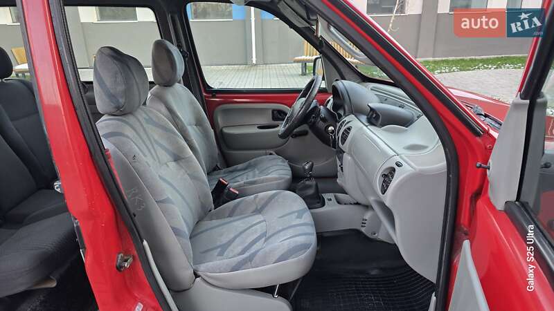 Минивэн Renault Kangoo 2003 в Луцке