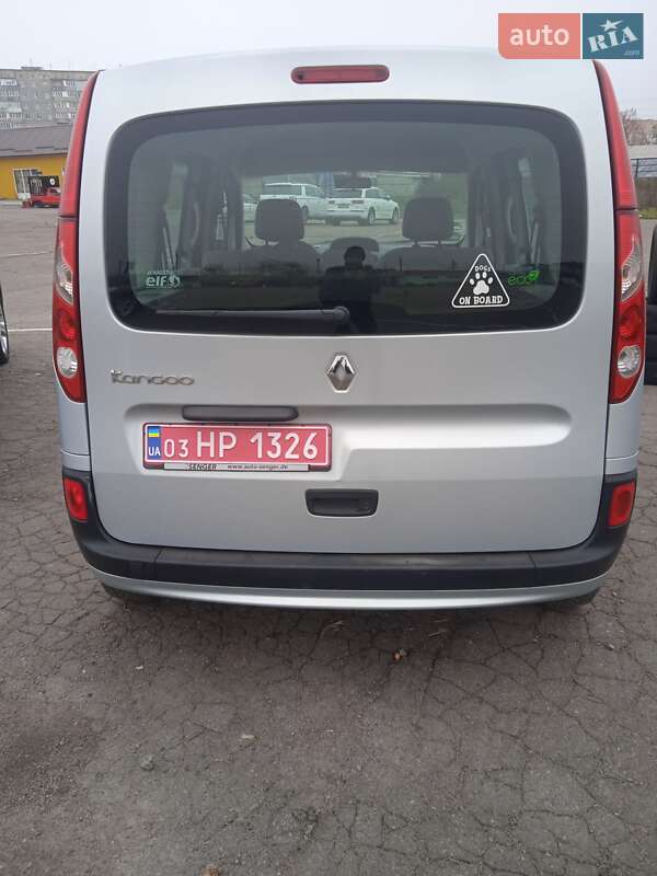 Минивэн Renault Kangoo 2010 в Ровно