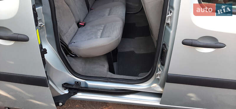 Мінівен Renault Kangoo 2009 в Чернігові фото 26 Мінівен Renault Kangoo 2009 в Чернігові