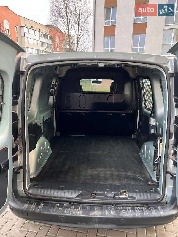 Вантажний фургон Renault Kangoo 2013 в Рівному