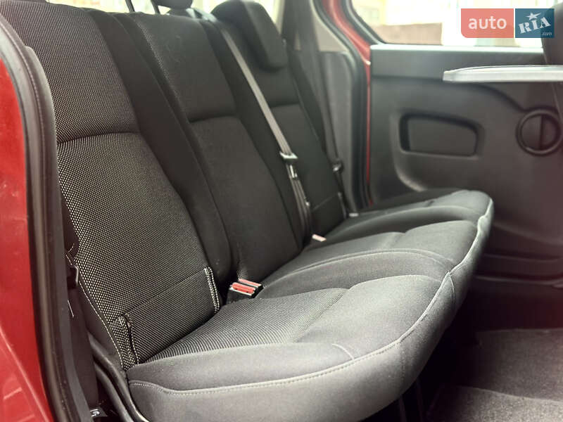 Мінівен Renault Kangoo 2016 в Житомирі