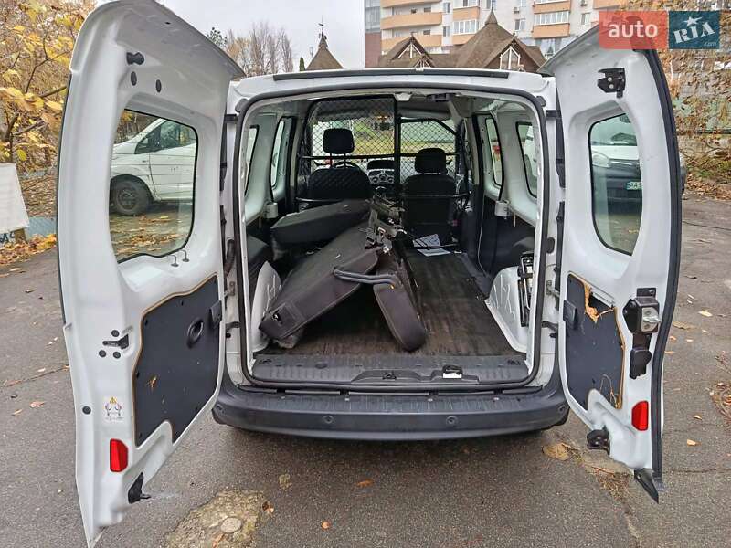 Минивэн Renault Kangoo 2021 в Киеве фото 10 Минивэн Renault Kangoo 2021 в Киеве