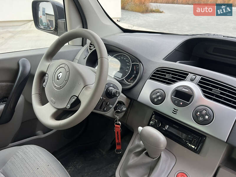 Минивэн Renault Kangoo 2009 в Луцке фото 54 Минивэн Renault Kangoo 2009 в Луцке