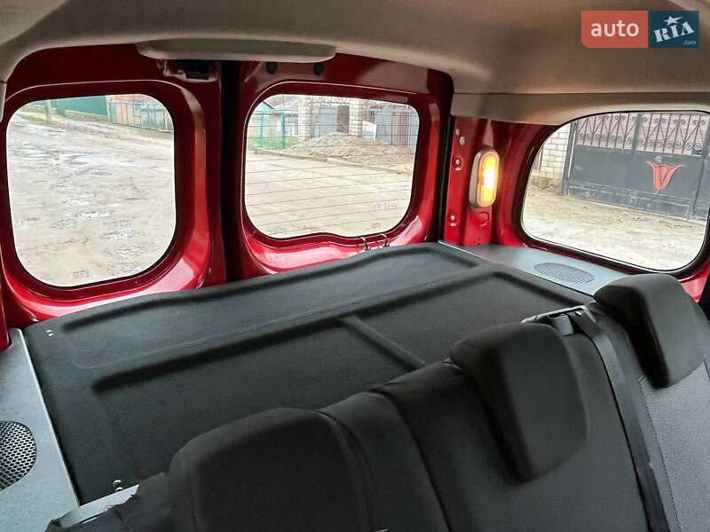 Мінівен Renault Kangoo 2013 в Первомайську