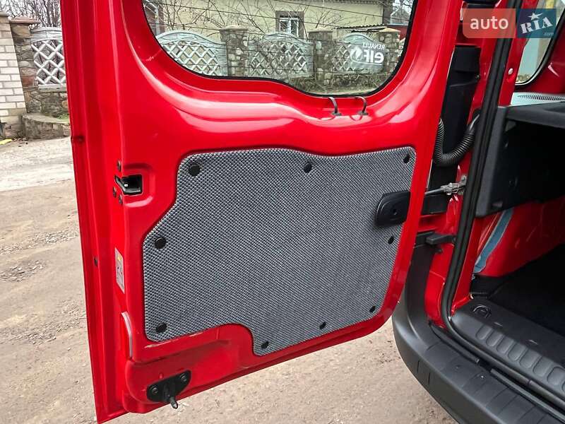 Мінівен Renault Kangoo 2013 в Первомайську