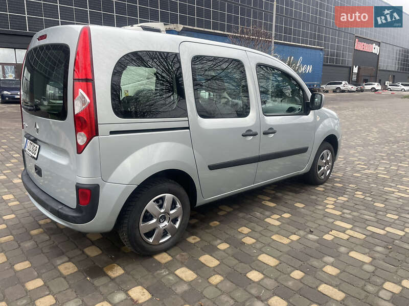 Мінівен Renault Kangoo 2009 в Луцьку