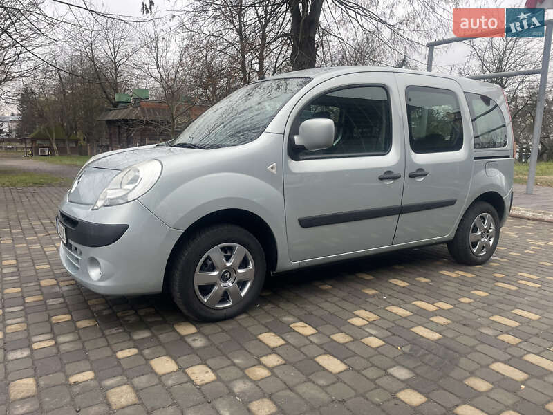 Мінівен Renault Kangoo 2009 в Луцьку