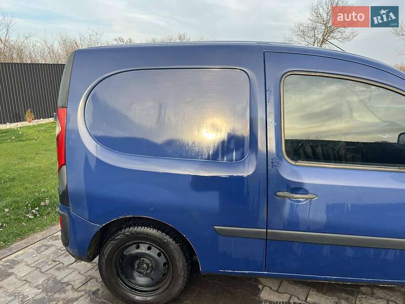 Грузовой фургон Renault Kangoo 2009 в Васильковке