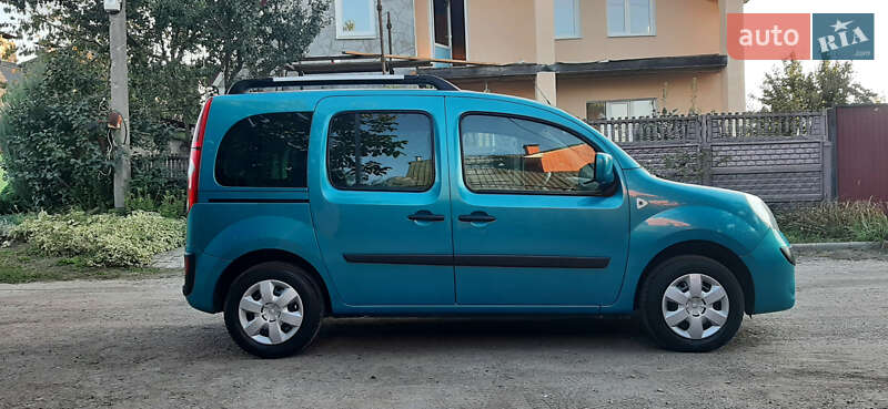 Мінівен Renault Kangoo 2009 в Чернігові