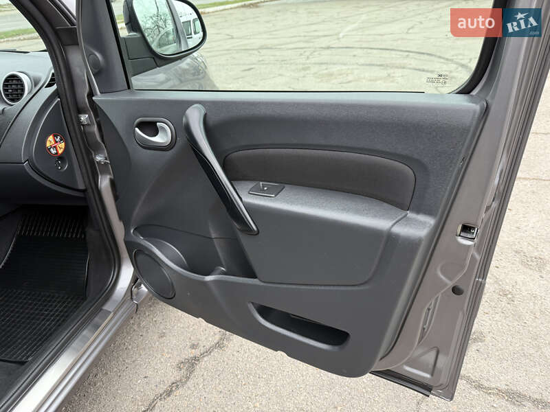 Минивэн Renault Kangoo 2018 в Днепре фото 36 Минивэн Renault Kangoo 2018 в Днепре