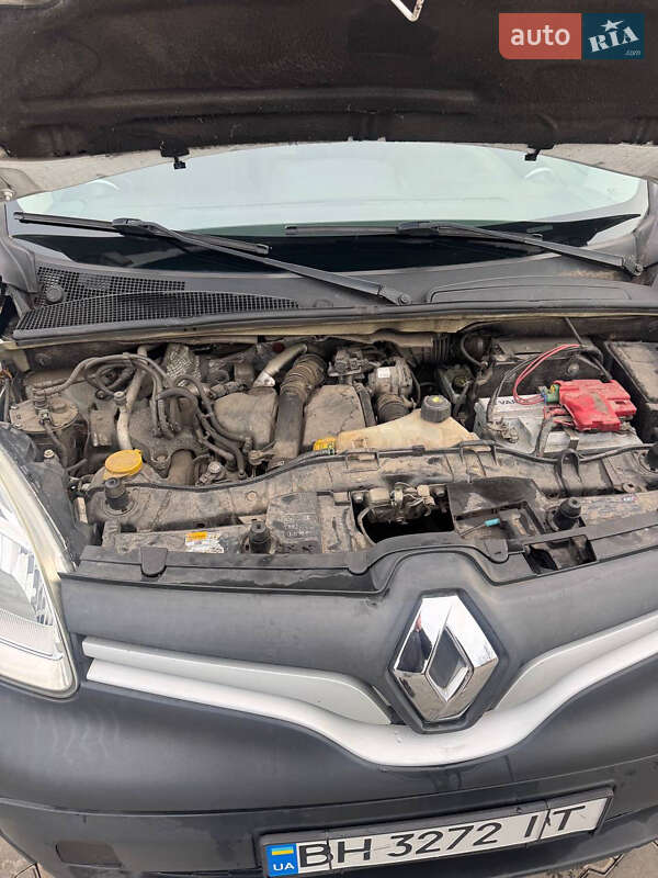 Вантажопасажирський фургон Renault Kangoo 2013 в Одесі
