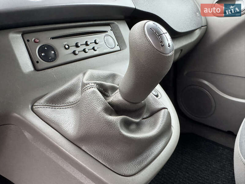 Мінівен Renault Kangoo 2009 в Калуші фото 50 Мінівен Renault Kangoo 2009 в Калуші